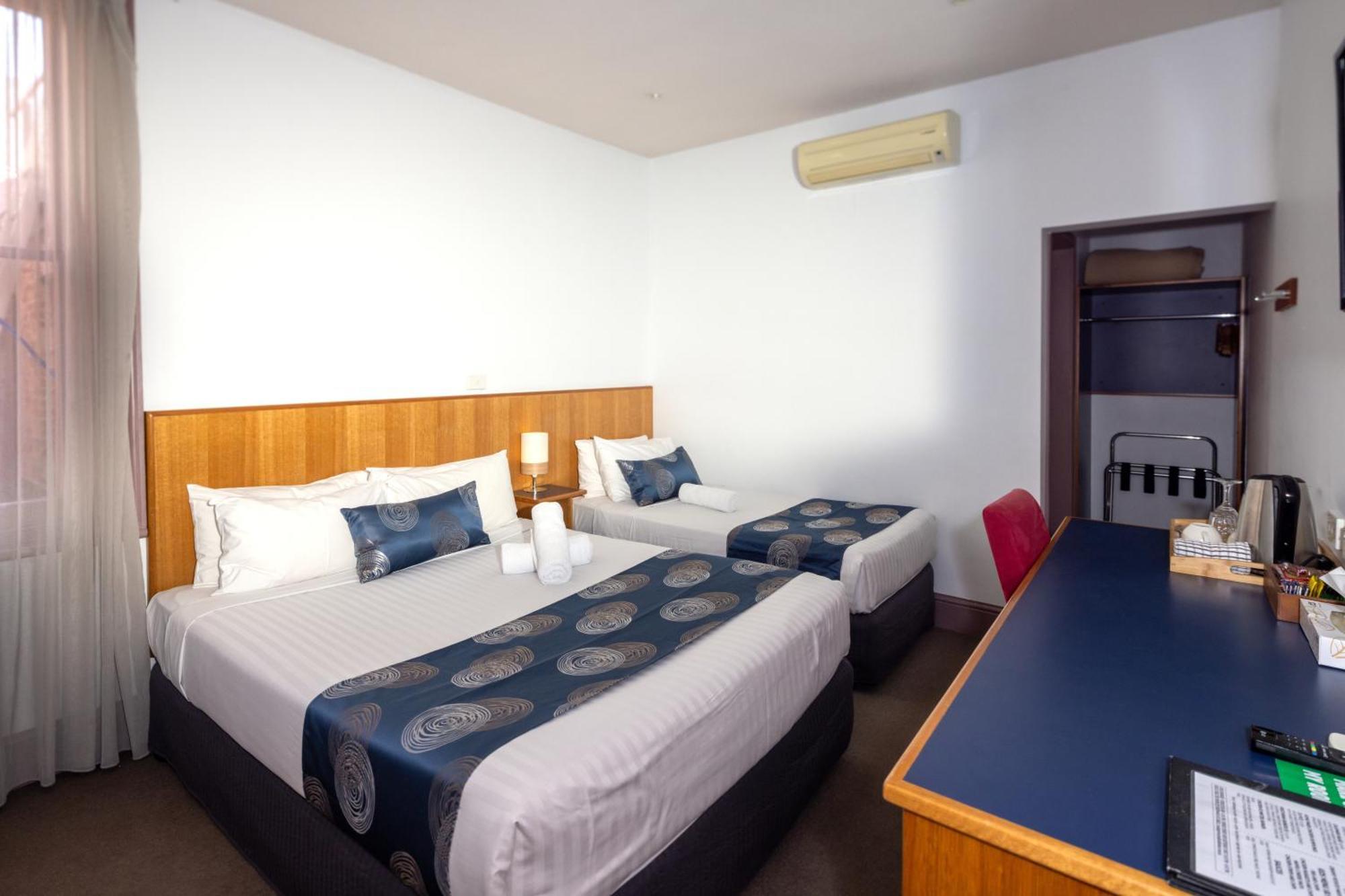 Central Hotel Хоубарт Екстериор снимка